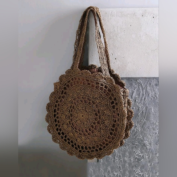 Boho Round Straw Like Purse - Picture 3 of 5
